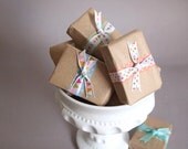 25 Custom Natural Soap Favors, Baby Shower Favors, Wedding Favors, Vegan, Eco-Friendly, Handmade Soap Favours