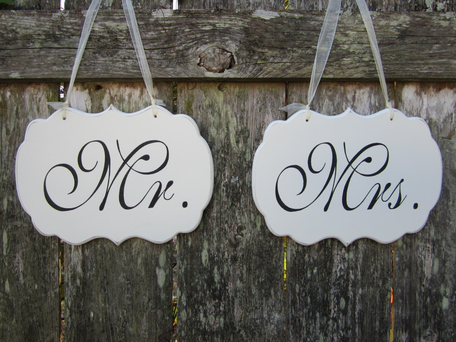 Wedding Signs, Mr. and Mrs. Decorative Wedding Signs/ Wedding Chair Signs / Custom Colors Available