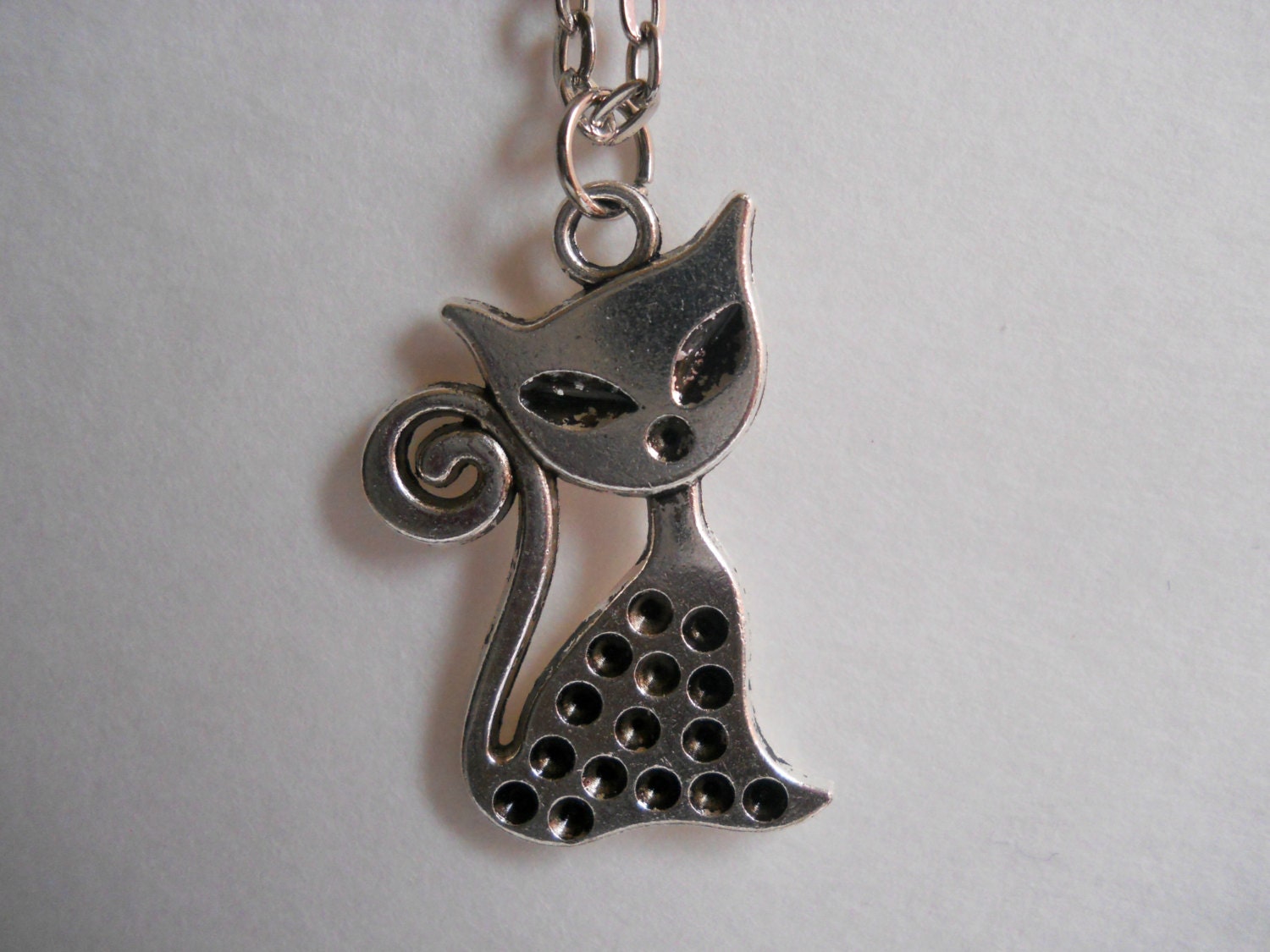 Retro Silver Cat Necklace