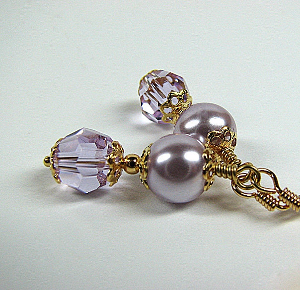 Lavender bridesmaid earrings Lilac crystal and pearl earrings Dangle beaded earrings Prom bridal wedding jewelry Beaded bridesmaid jewelry