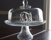 Personalized Cake Stand - Vine Monogram