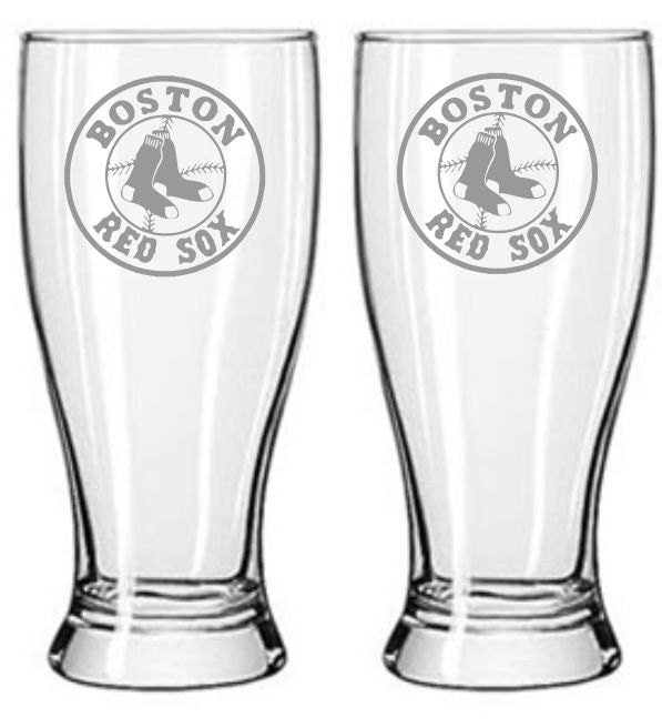 Boston Red Sox Pub Glass Set of 2 Sand Carved (etched)