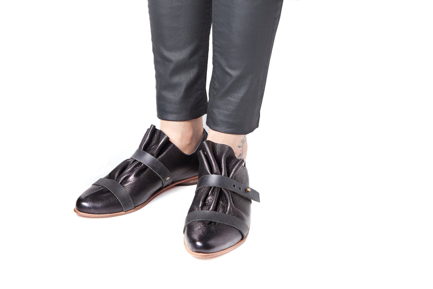 SHOES ON SALE, Folded shoes with double straps, Black shoes, women shoes, Leather shoes, winter shoes