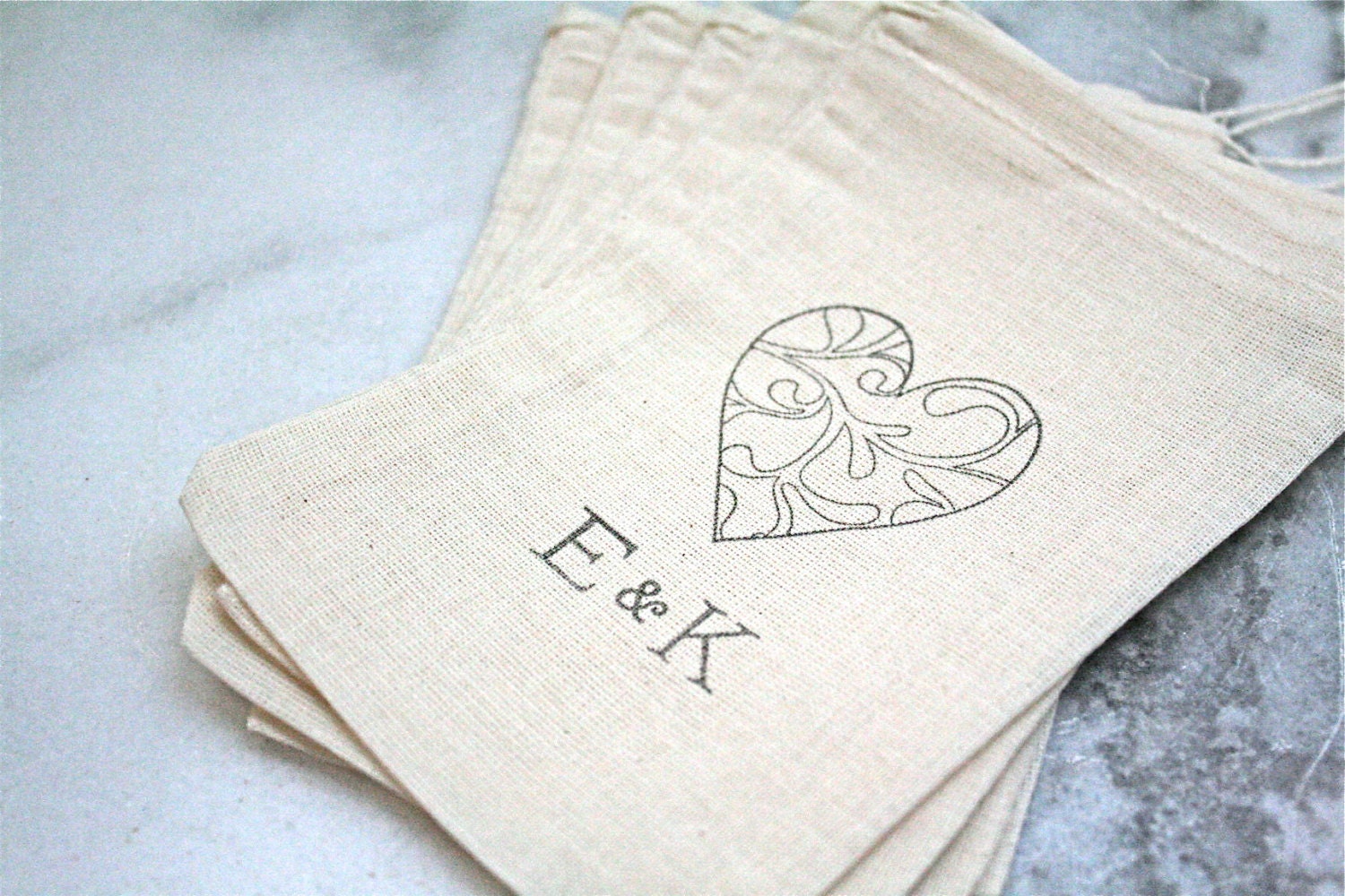 Personalized wedding favor bags, muslin, 4x6. Set of 50. Modern heart with custom initials black on natural white cotton.