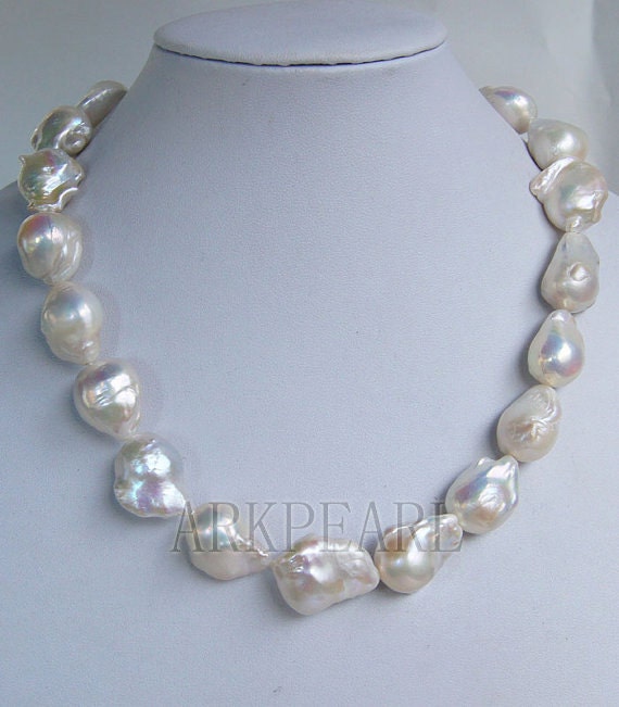 wedding gifts,beadwork necklace,bib necklace,statement necklace,Beaded Jewelry,Pearl Necklace With pearl
