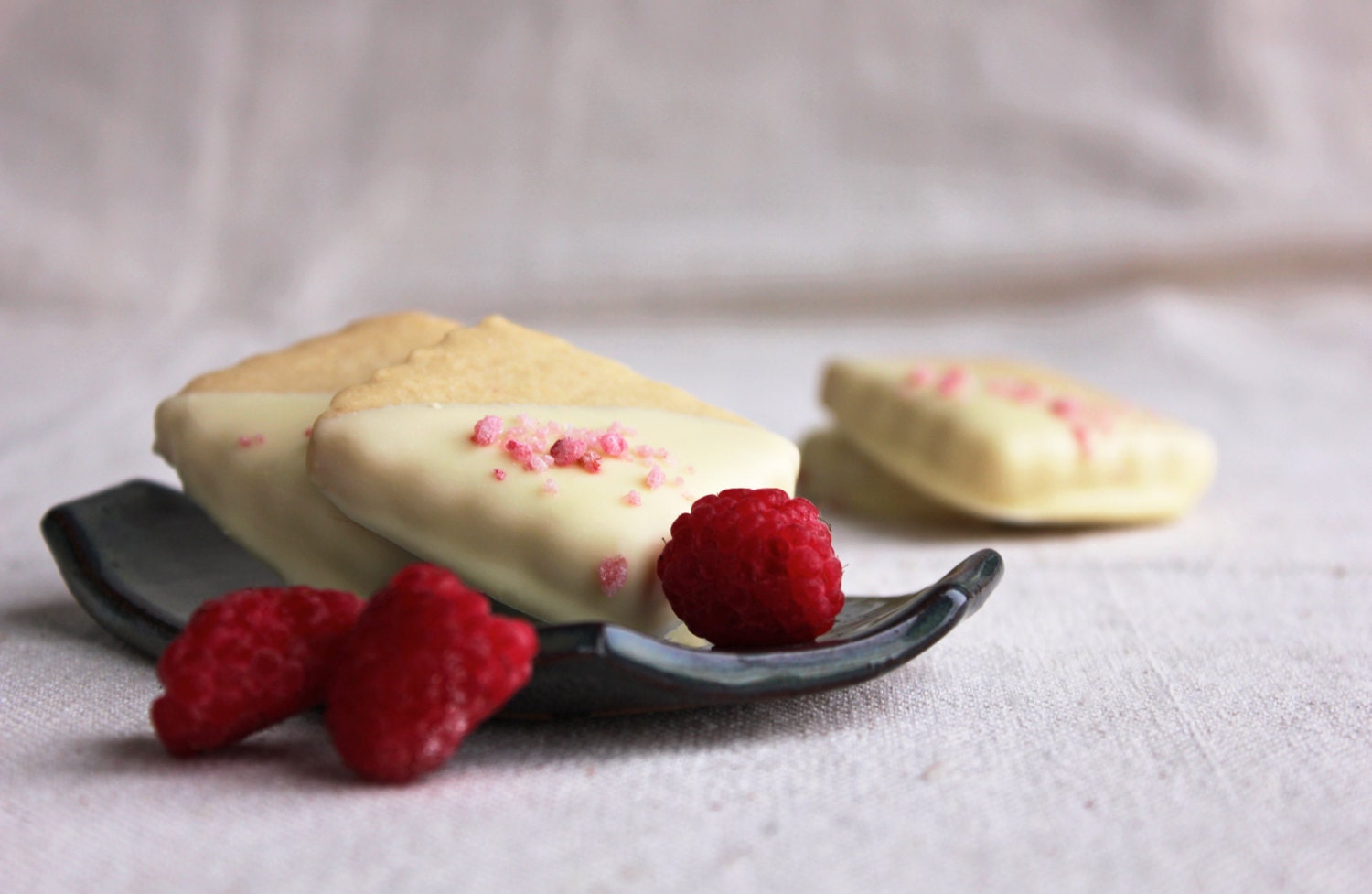 Gift Shortbread Cookie Raspberry Scottish Biscuit