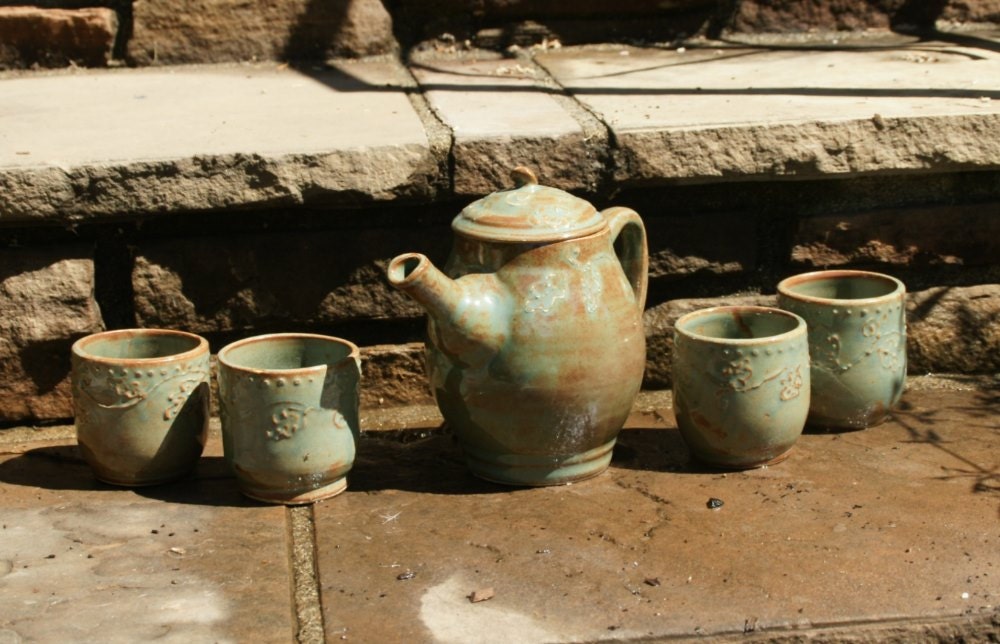 Sage Green Tea Set with oak leaf design - Hand thrown Stoneware Pottery - ceramic tea pot and four tea cups