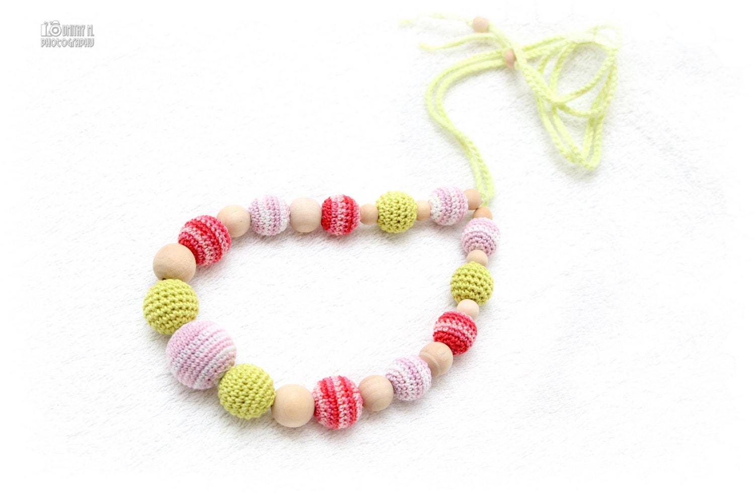 Bright spring Nursing/Teething necklace -coral, baby pink, spring green - babywearing, baby shower gift, baby teether