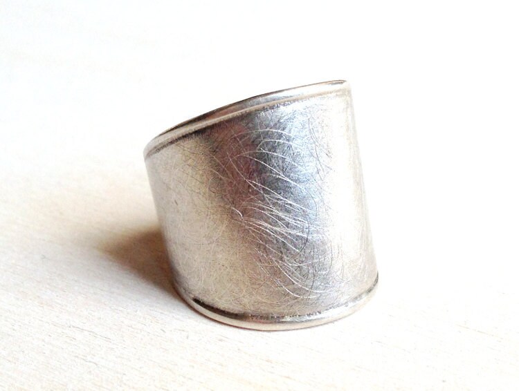 Bold sterling silver ring, Chunky silver ring, Womens silver ring size ...