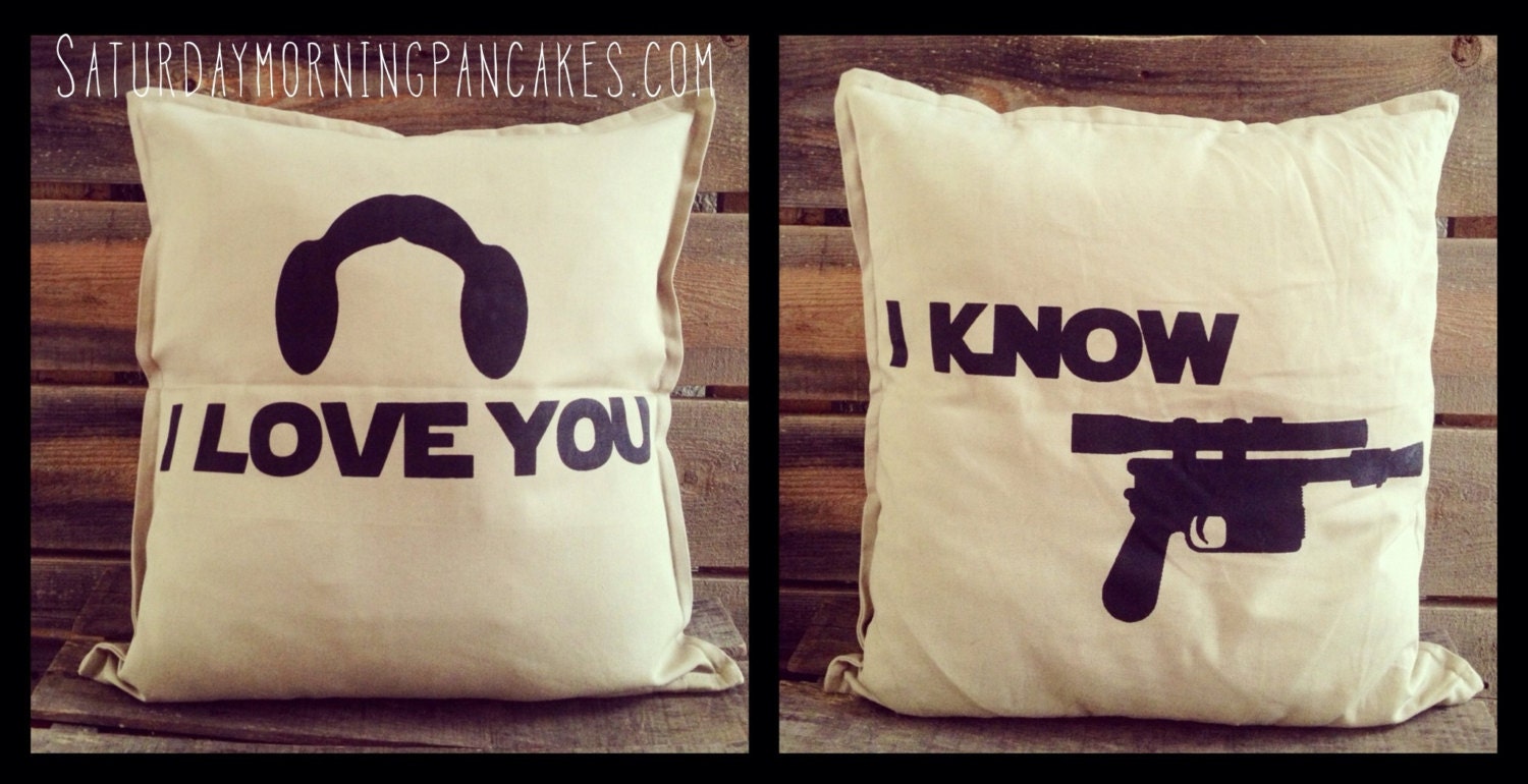 Star Wars Love Throw Pillow Set