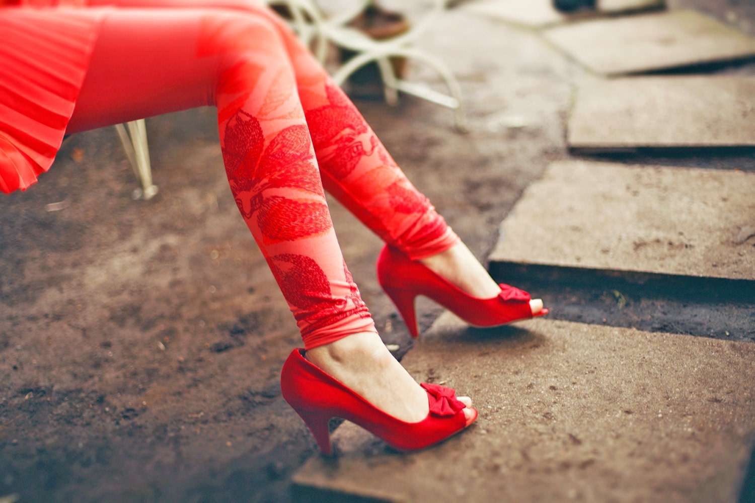 Coral flowerbutterflies print leggings