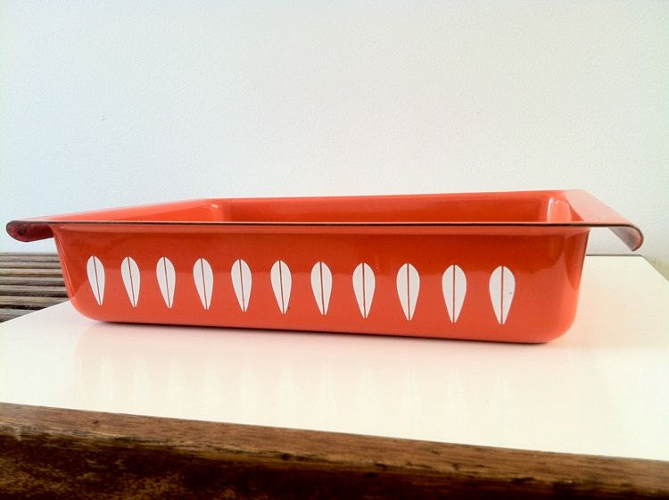 Catherine Holm Mid Century Modern Danish Enamel Lasagne Pan Orange Red Tomato MCM Baking Dish Catherineholm Lotus