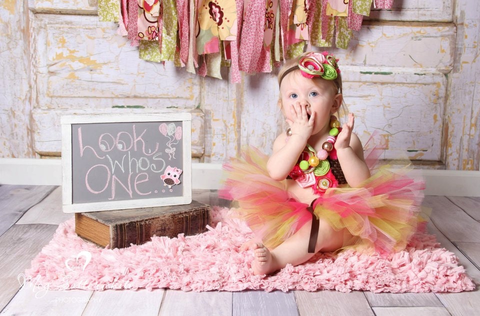 The Little Hoot Owl Tutu, Top, Headband, hot Pink, Green, Pink, Yellow, Brown, Birthday, outfit, 1st birthday, Girl