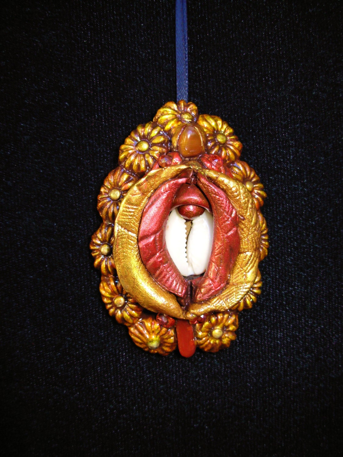 Gold & Orange Spring Flower Shell Yoni with Red Jasper Stones