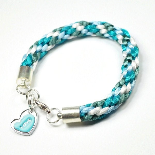 Kumihimo Bracelet. Manually Weaved Bracelet. Satin Bracelet. Handmade Bracelet. Blue Bracelet.