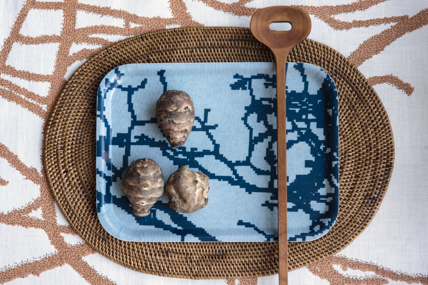 Tea and Breakfast Tray with Scandinavian Print, Blue