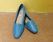 Teal Blue spring Flats espadrilles sz 8 leather feather light