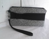 Bow Wristlet Clutch -The Lilac in Black animal print