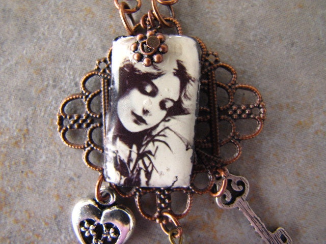 Shabby Chic Pendant