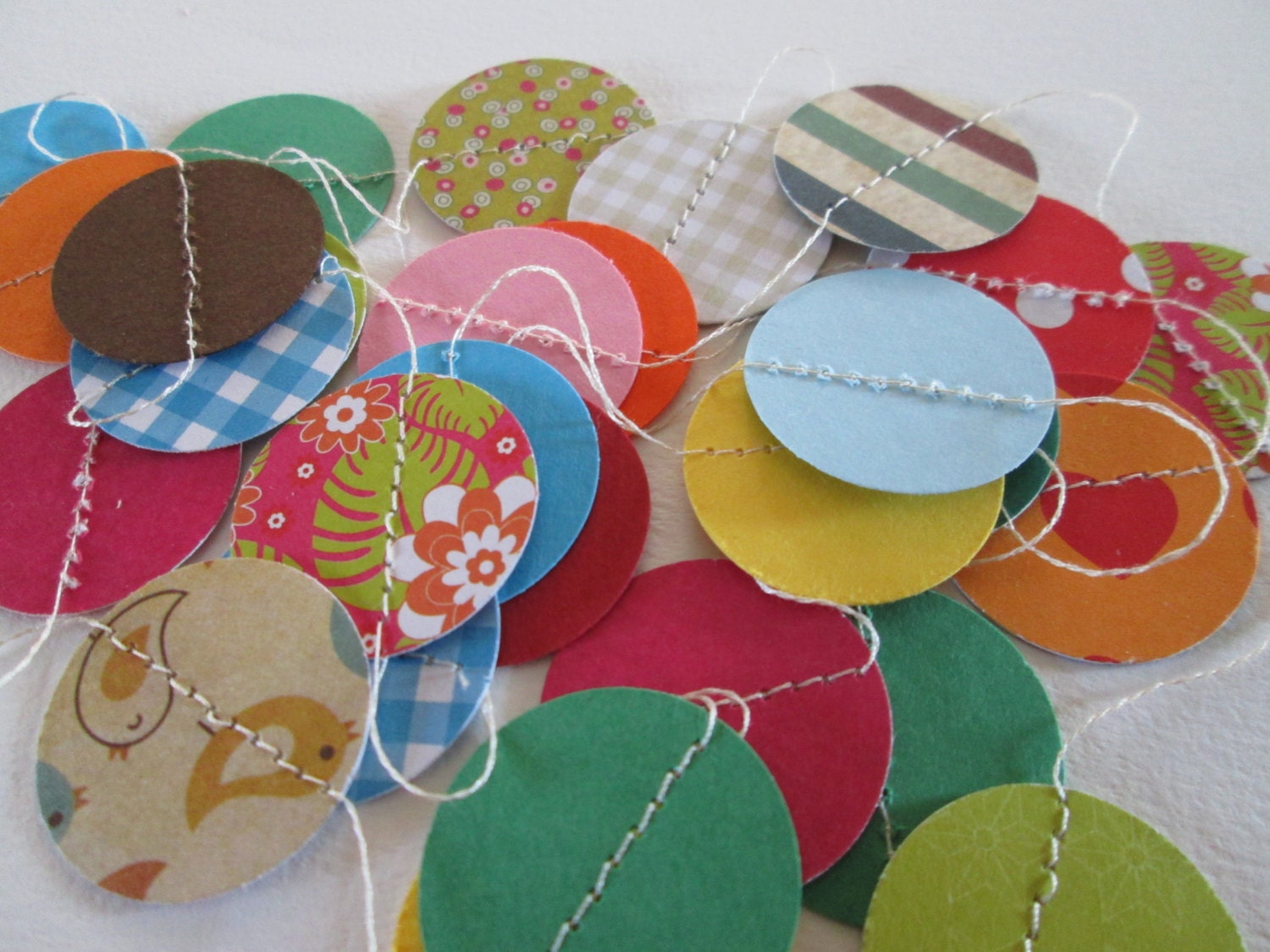 Whimsical Paper Party Garland - 10 feet (3.048 m)