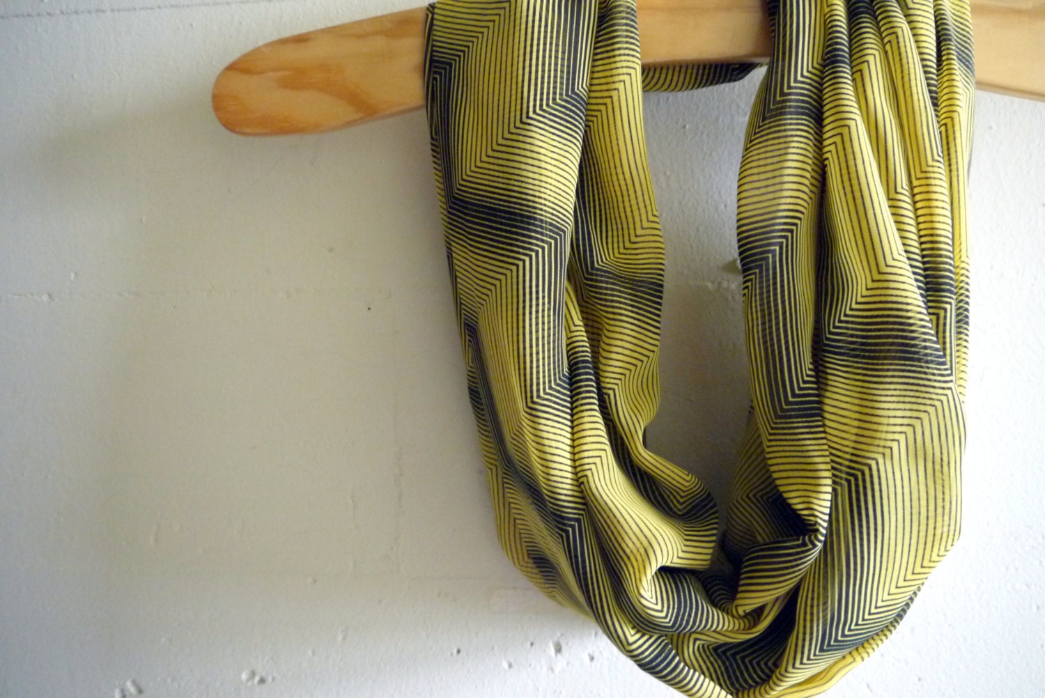 Infinity Scarf Circle Scarf - Bee Sting