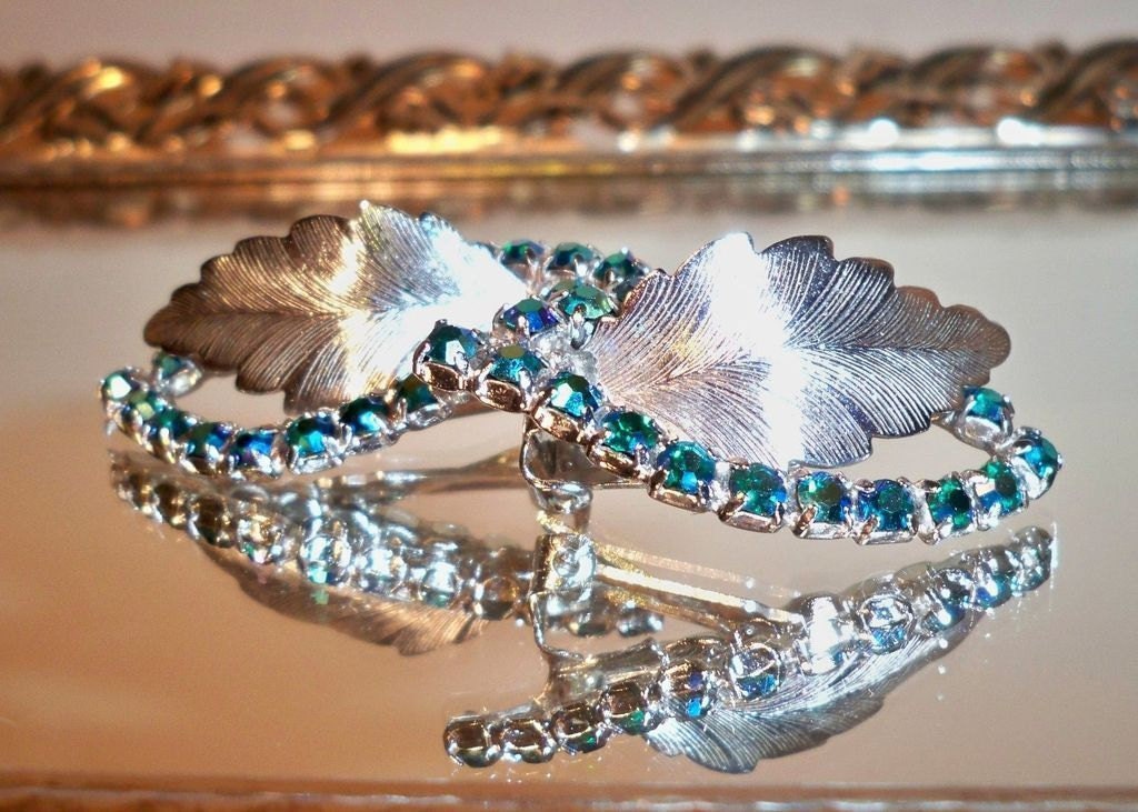 Large 3-D Silvertone Metal Leaves with Green Aurora Rhinestones Clip on Earrings