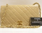 CHANEL / Vintage Classic Flap Chain Shoulder Bag / Beige Quilted / Single Flap materasse / 100% authentic and World wide FREE shipping