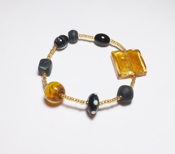Black and Gold Glass Beadwork Stretch Bracelet