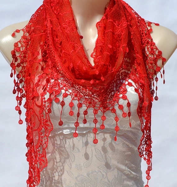 The new fashion stereo embroidery scarf, the big red lace fichu, lace scarf, shawl, comfortable and soft, feminine accessories
