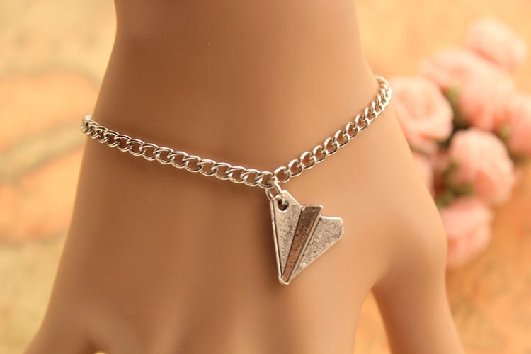 Paper Airplane bracelet,retro silver SUPER COOL 3D Paper plane pendant,alloy bracelet---B241