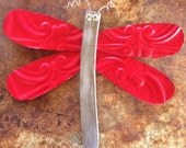 Red & White Distressed Antique Tile Dragonfly