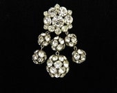 Whimsical Vintage 3D chandelier style clear rhinestone brooch