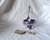 A vintage english, Queen Anne, silver plate, condiments, jam, maramalade bowl and spoon set, home decor.