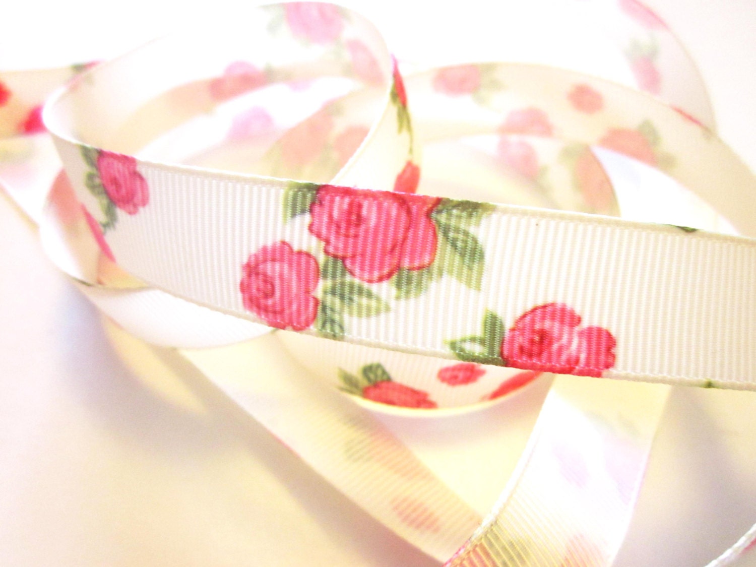 Pink Roses Grosgrain Ribbon 16mm Wide x 1 Metre