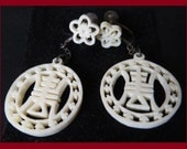 Classic Antique (1920s Vintage Art Nouveau/Deco-era, Edwardian Chinese Ivory/Bone Screw Back Earrings) Fine China HARDWARE