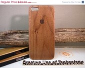 ON SALE wooden iphone 5 cases with sturdy rubber bumper - bamboo, cherry or black walnut wood - laser engraved - Apple logo