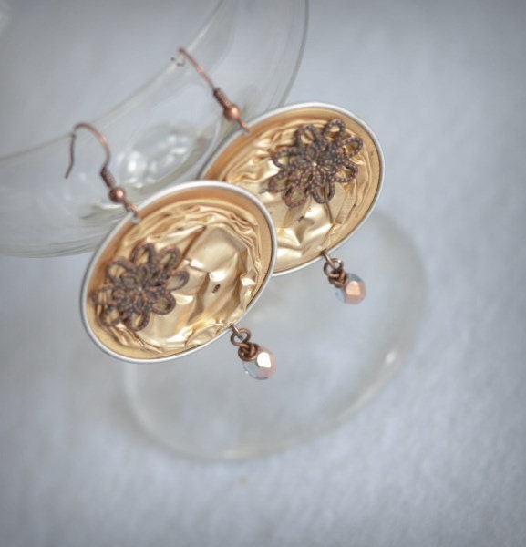 Capsule Design - The Recycling Project - OOAK- Charming powder gold dangling earrings with copper filigree and faceted beads