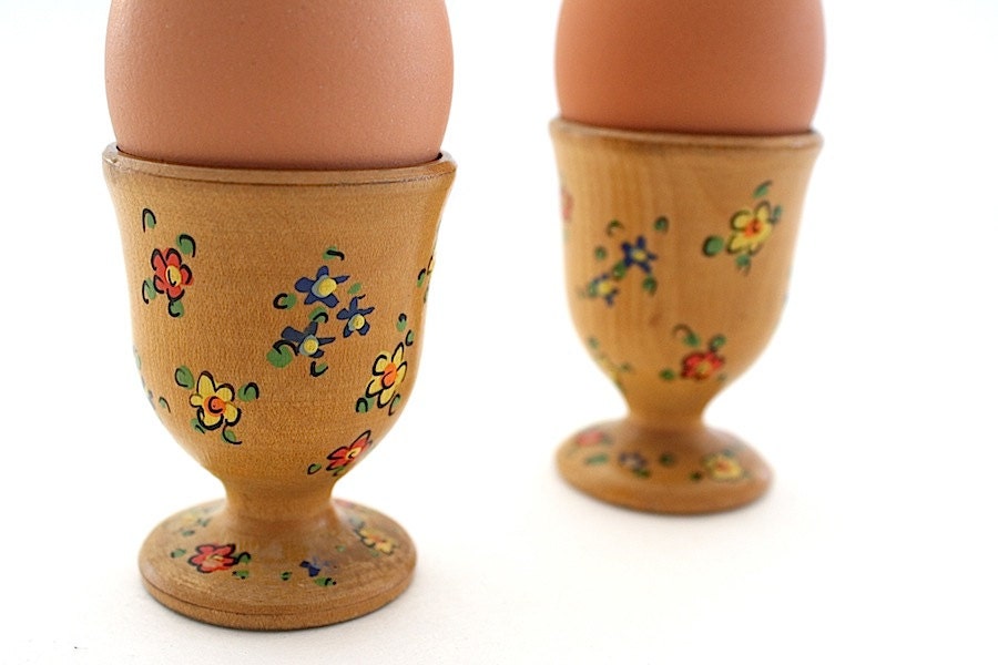 Egg Cup, Egg Holders, Wood Cup, Wood Egg Cup, Vintage Kitchen, Shabby Chic Home Decor, Cottage Chic, Easter