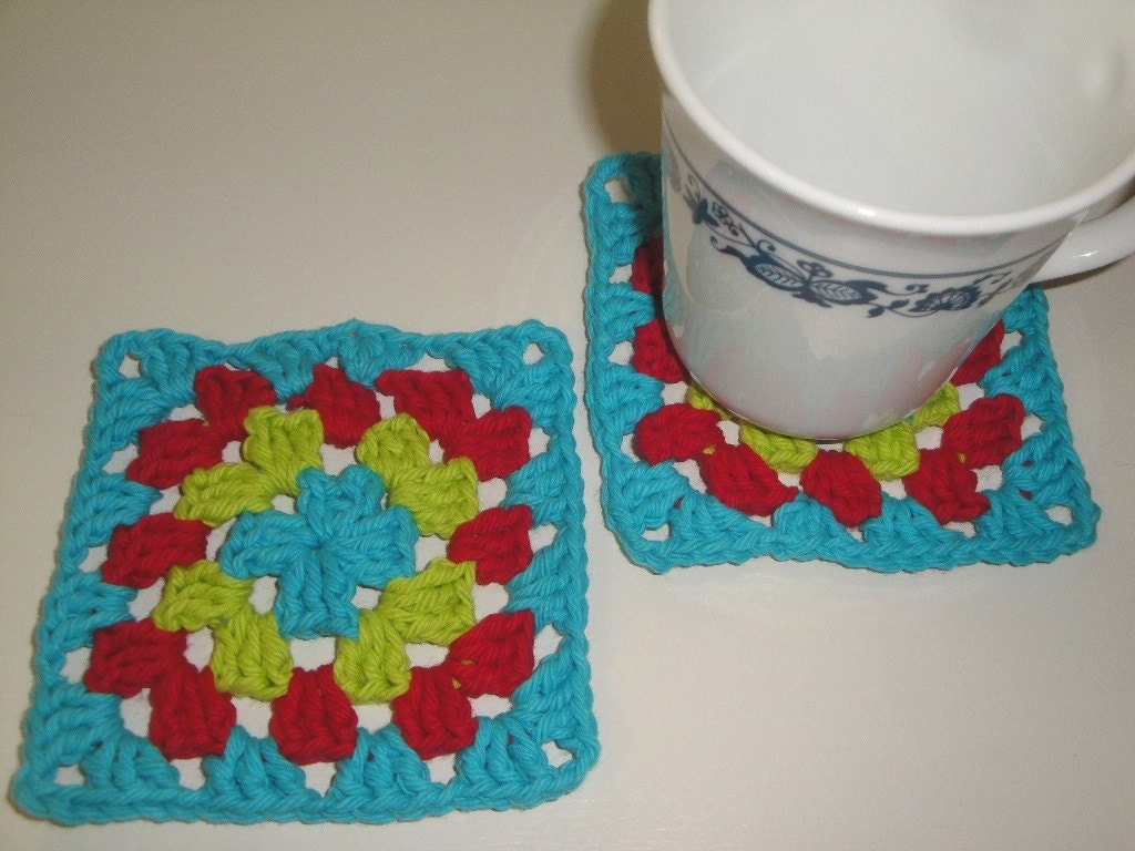 set of two cotton crochet coaster retro mod red light blue lime green cotton 100% yarn