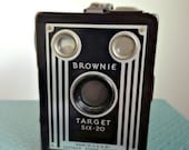 Vintage Display Camera Kodak Brownie Target Six-20