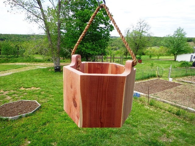 Hanging Flower Planter - FREE SHIPPING - Handmade - All Natural Aromatic Red Cedar - Naturally Decay Resistant