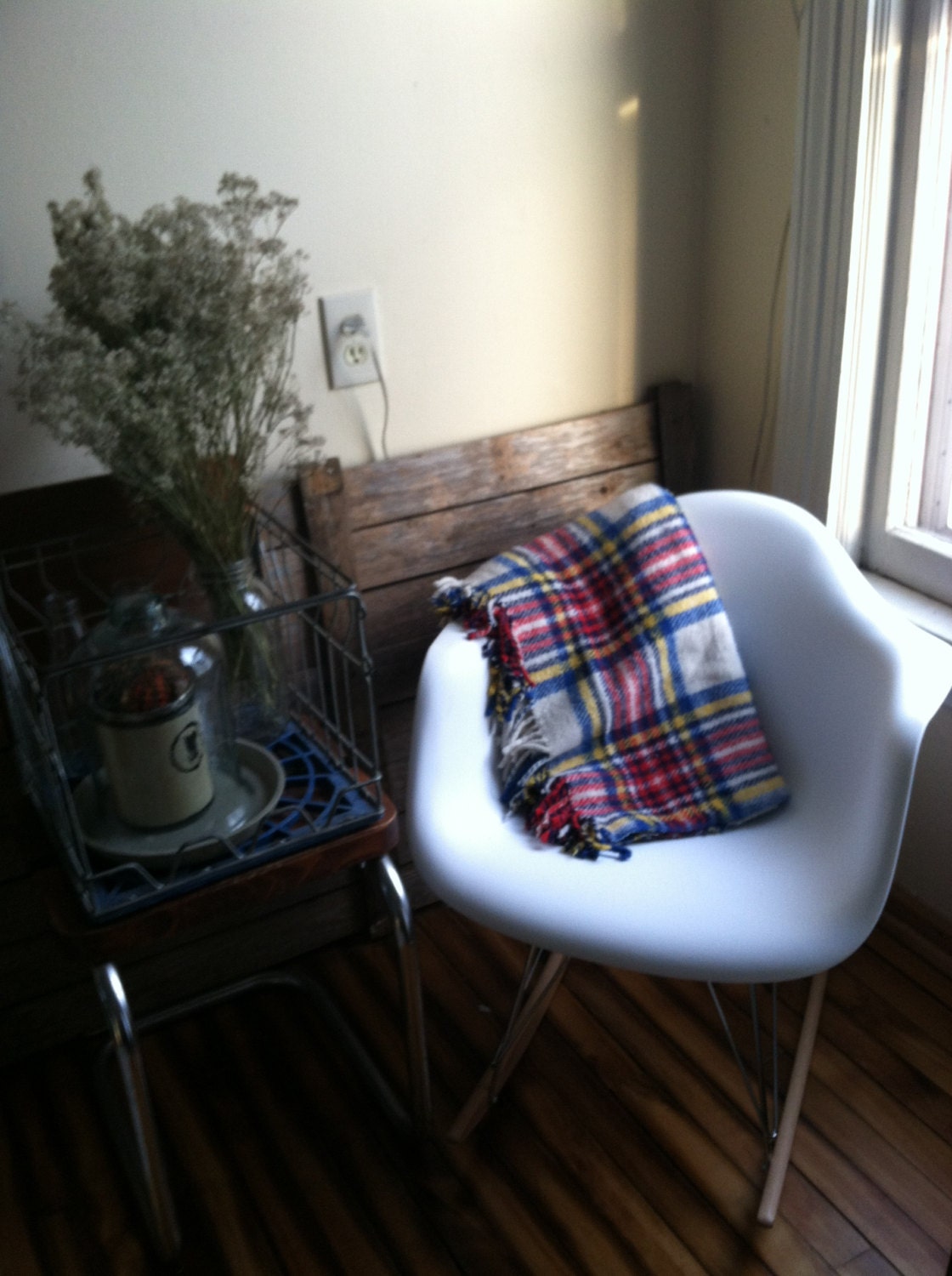 Vintage Acrylic and Wool Plaid Blanket // Country Farmhouse Colorful Plaid Throw