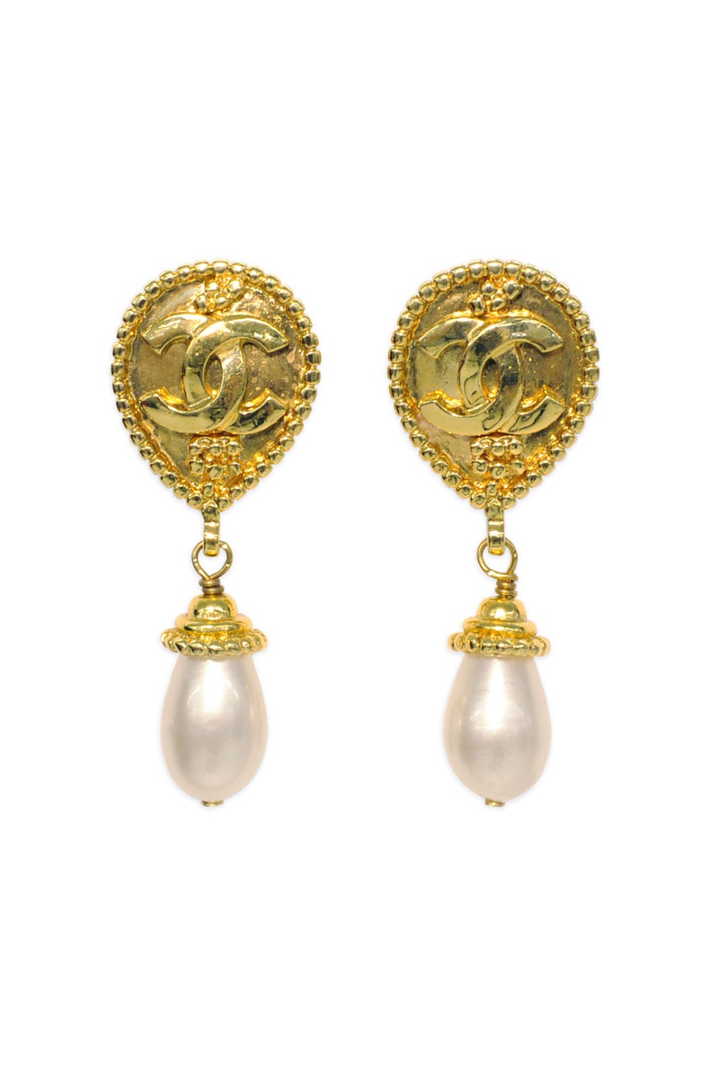 Chanel earring pearl drops