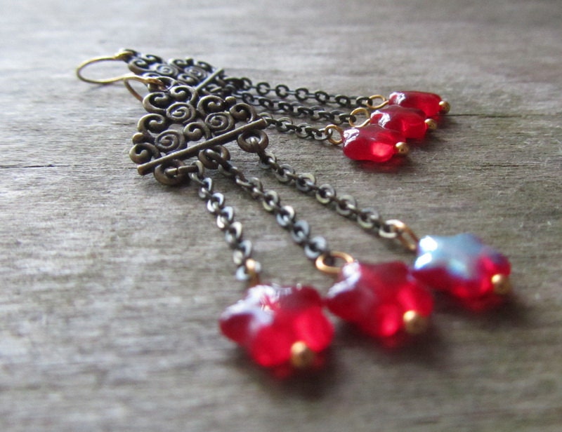 Brass chandelier earrings - red earrings - red stars earrings - long earrings - chain earrings - europeanstreetteam