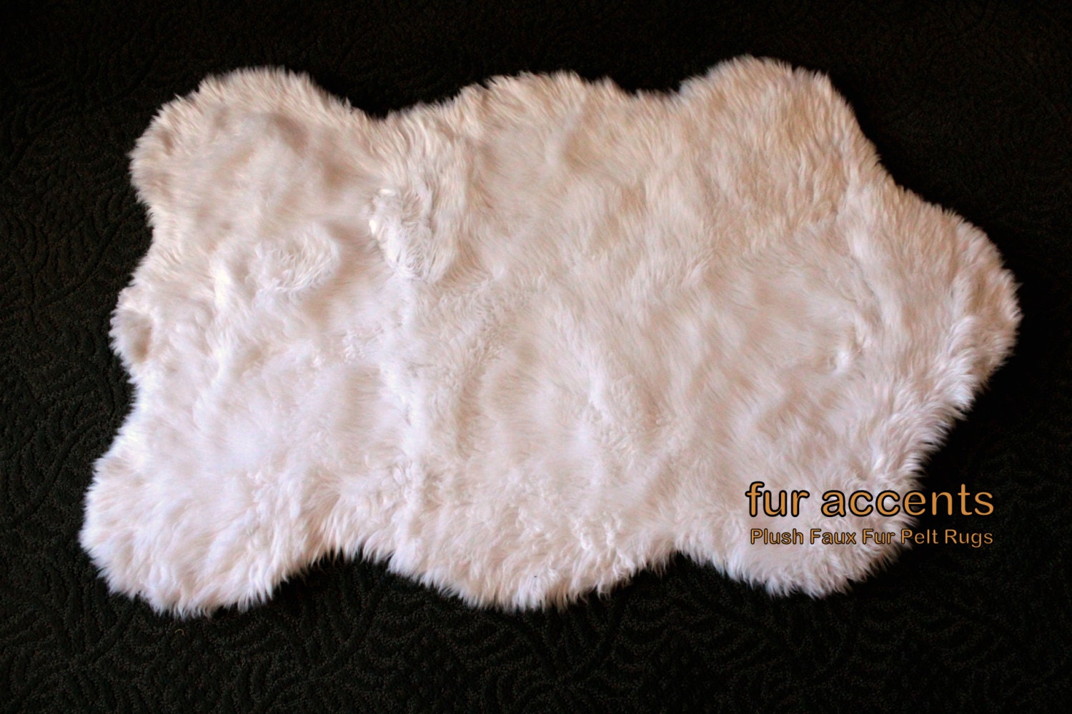 Shaggy 50" Faux Fur  Off White Single Sheepskin / Bear Skin Pelt Rug, Bear Skin Accent Throw New