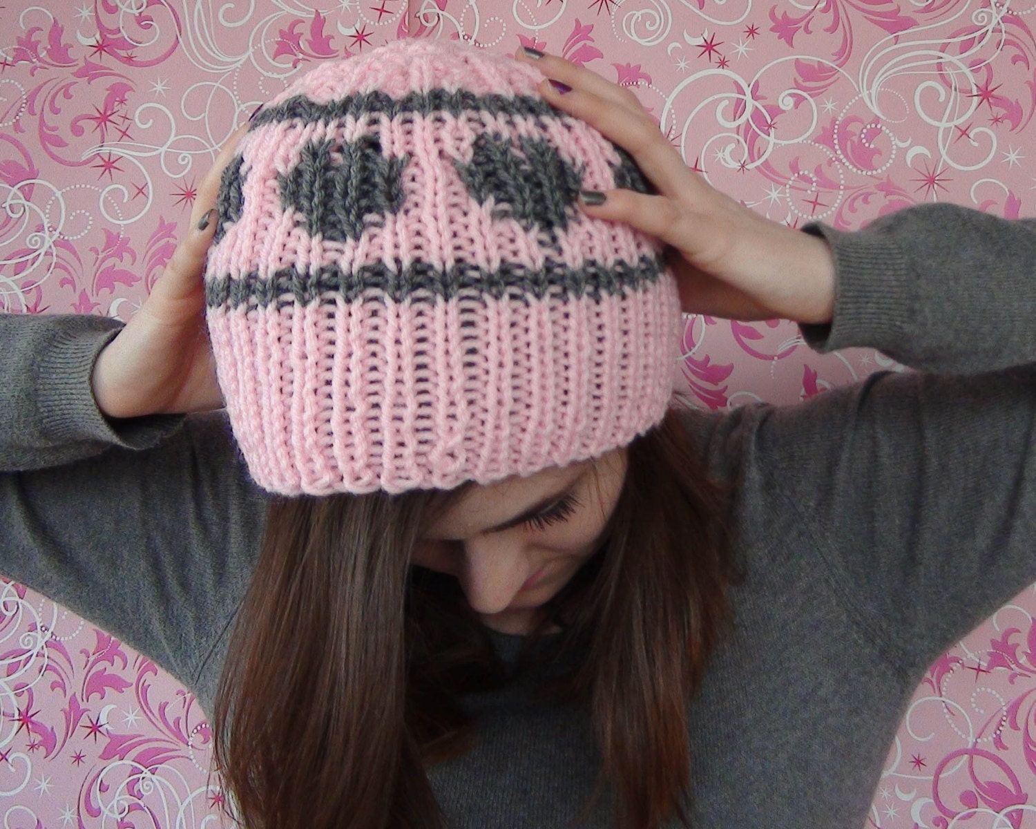 Women's Knitted Round Heart Hat