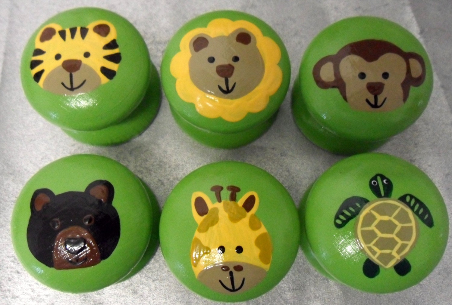 ONE 35mm Hand Painted Jungle Door Knob - Animal Drawer Pull - Safari Kid's Decor