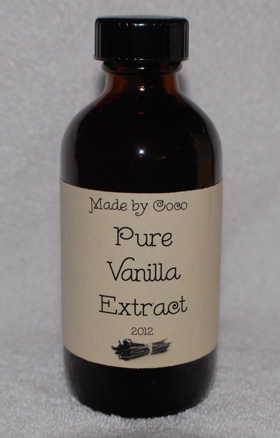 Organic Vanilla Extract (4oz) for Baking, Food, Teas, Coffee & Scent