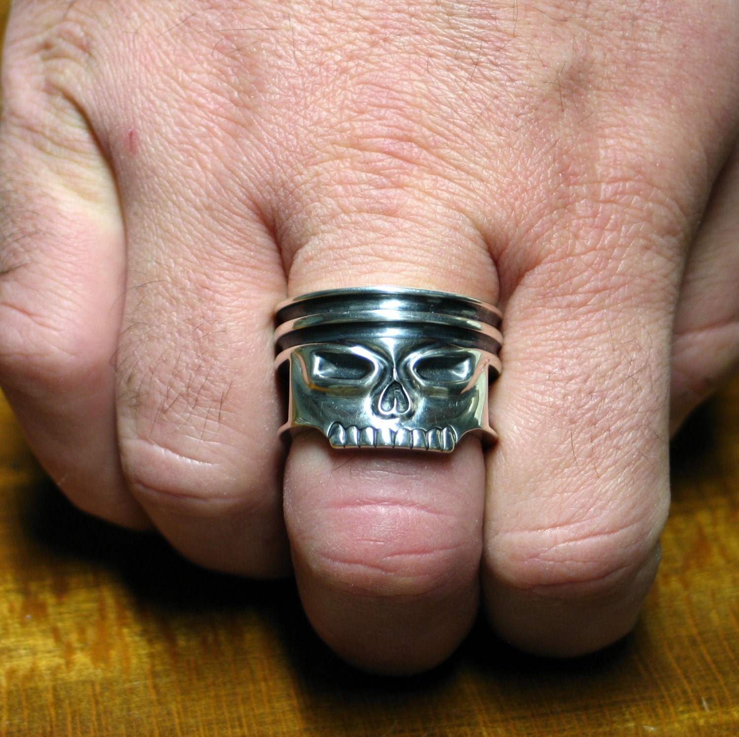The Piston Skull Ring