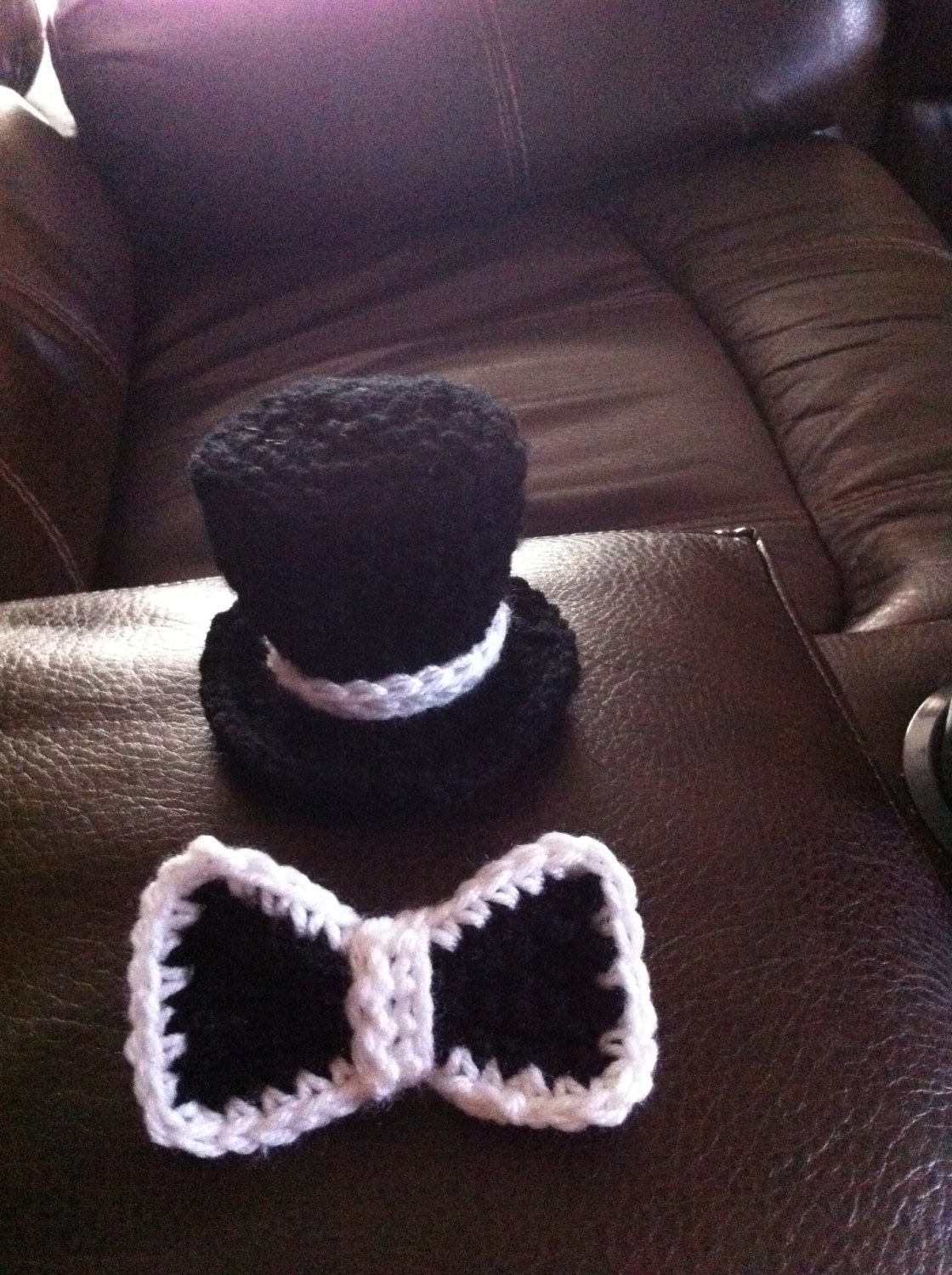 Mini Top Hat and Bow Tie for Newborn Photo Prop